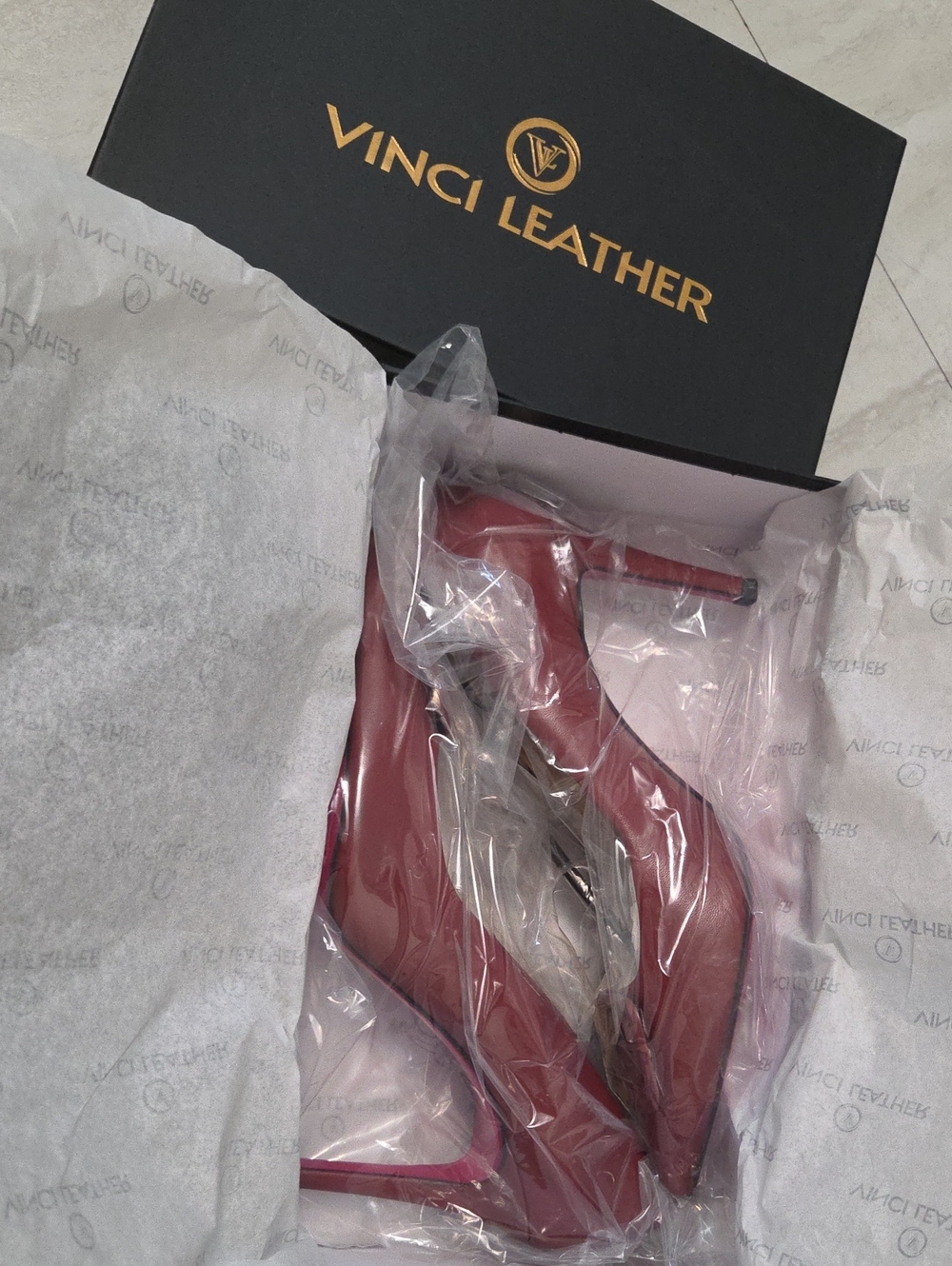 Vinci Leather Pumps